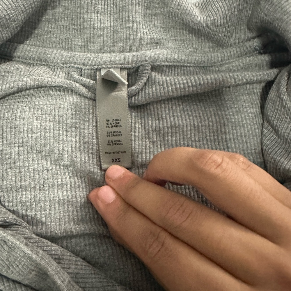 SKIMS FULL PAJAMA SET NEVER WORN GREY WIDE LEG LONG SLEEVE SLEEP SET RIBBED - Picture 11 of 13